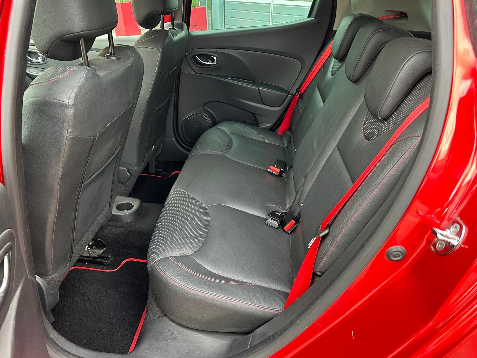 Renault Autos: 2013 Renault clio rs 200edc – Gebraucht aus Eclépens von ale_h99j 1