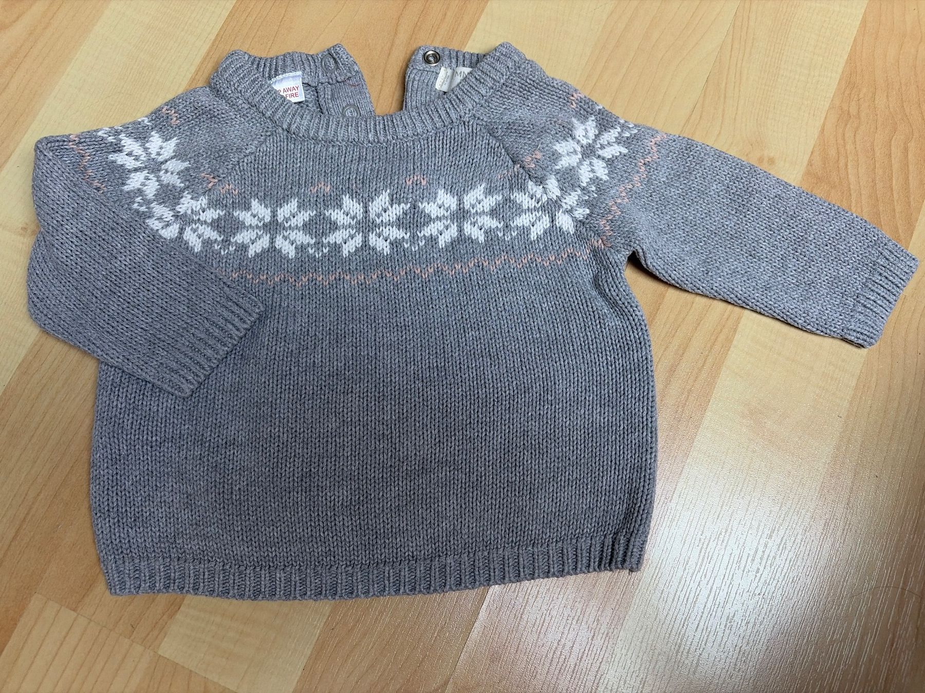 Mango Maglioni & Felpe: Mango Pullover grau mit Muster Gr. 68 cm neu – Usato da Brüttisellen venduto da val_r8g6