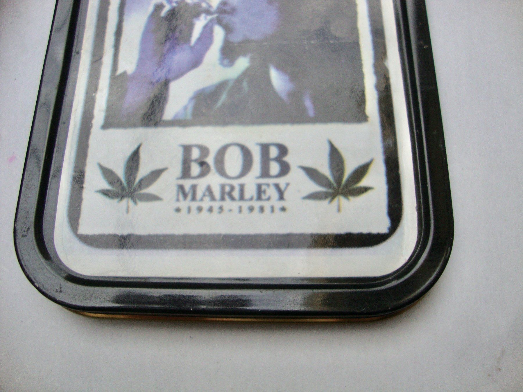 Tabak: Dose Bob Marley, Marihuana Tabakdose – Gebraucht aus Winterthur von halle07 3