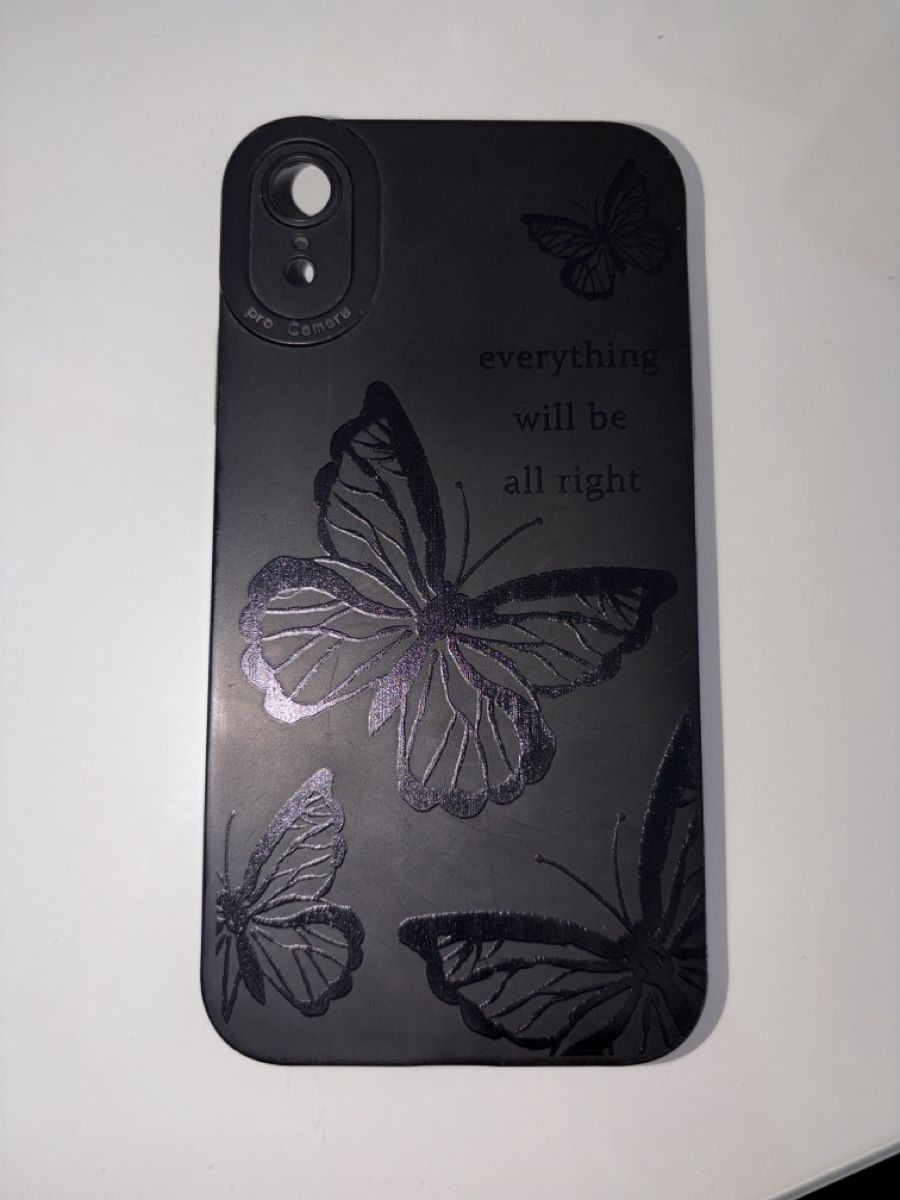 Cover & Protezioni schermo: Iphone XR Hülle – Usato da Basel venduto da SaraaaS060201