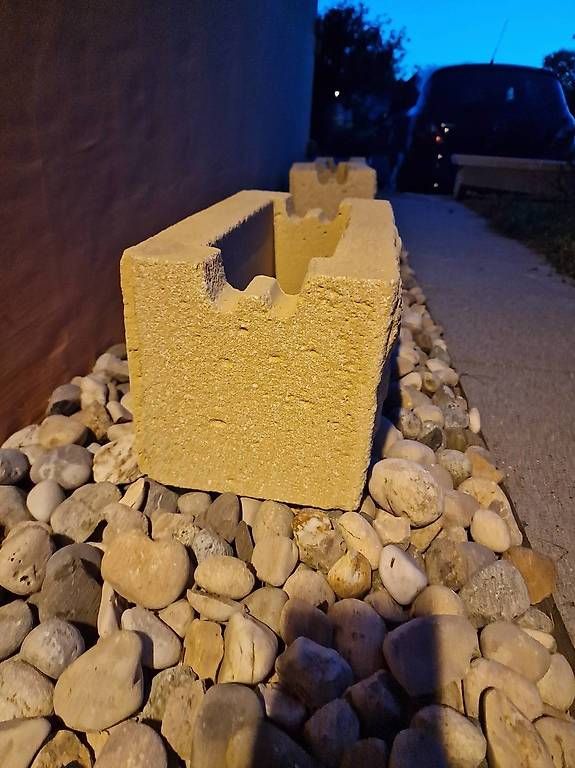 Alle Dekorationen: brique décorative  – Gebraucht aus Corcelles-près-Concise von Popa999 1