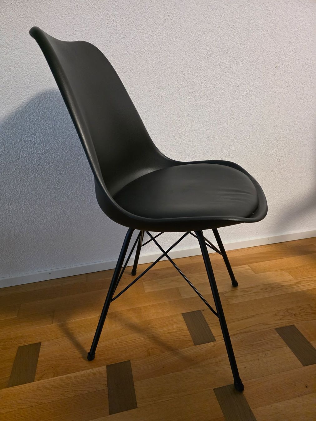 Conforama Chaises: 6 Stühle Schwarz – D'occasion à Dietikon par shu_j5lf 2