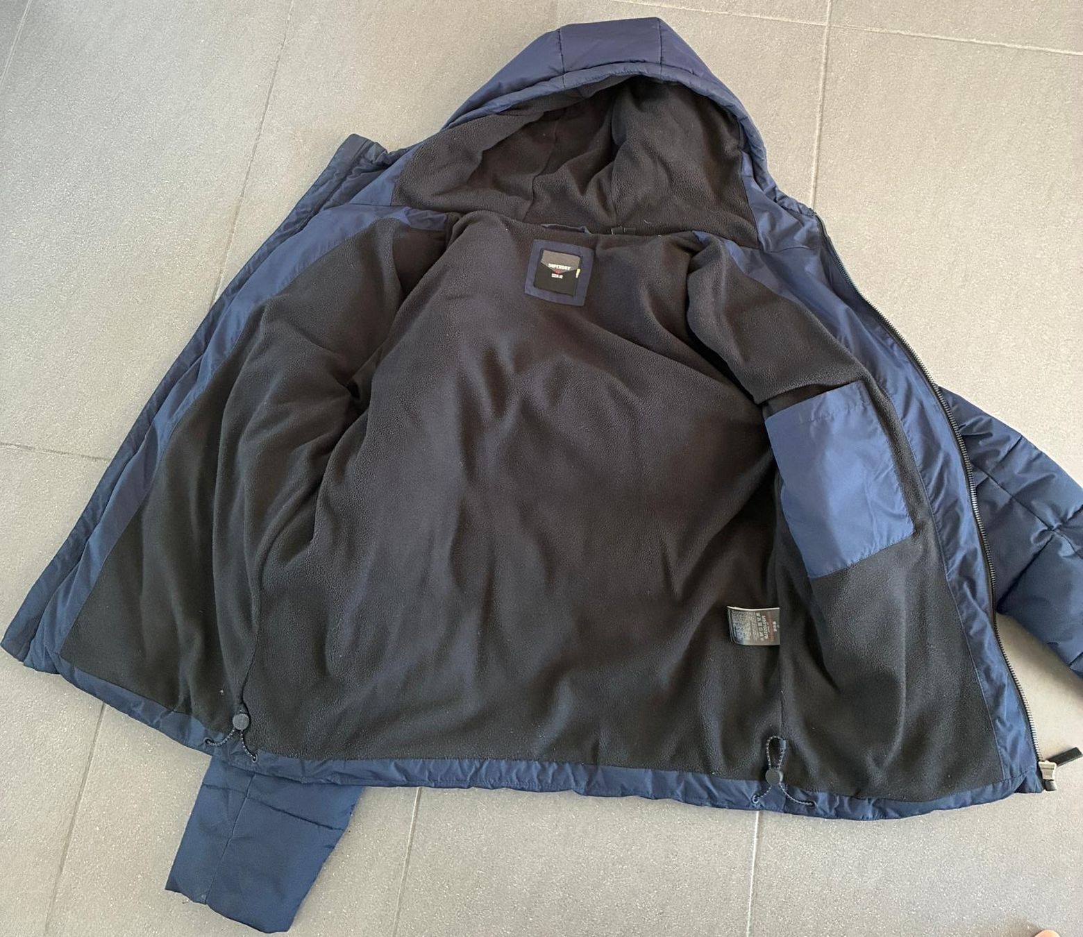 Superdry Jacken: Doudoune homme Superdry – Gebraucht aus Carouge GE von bub_c8hk 7