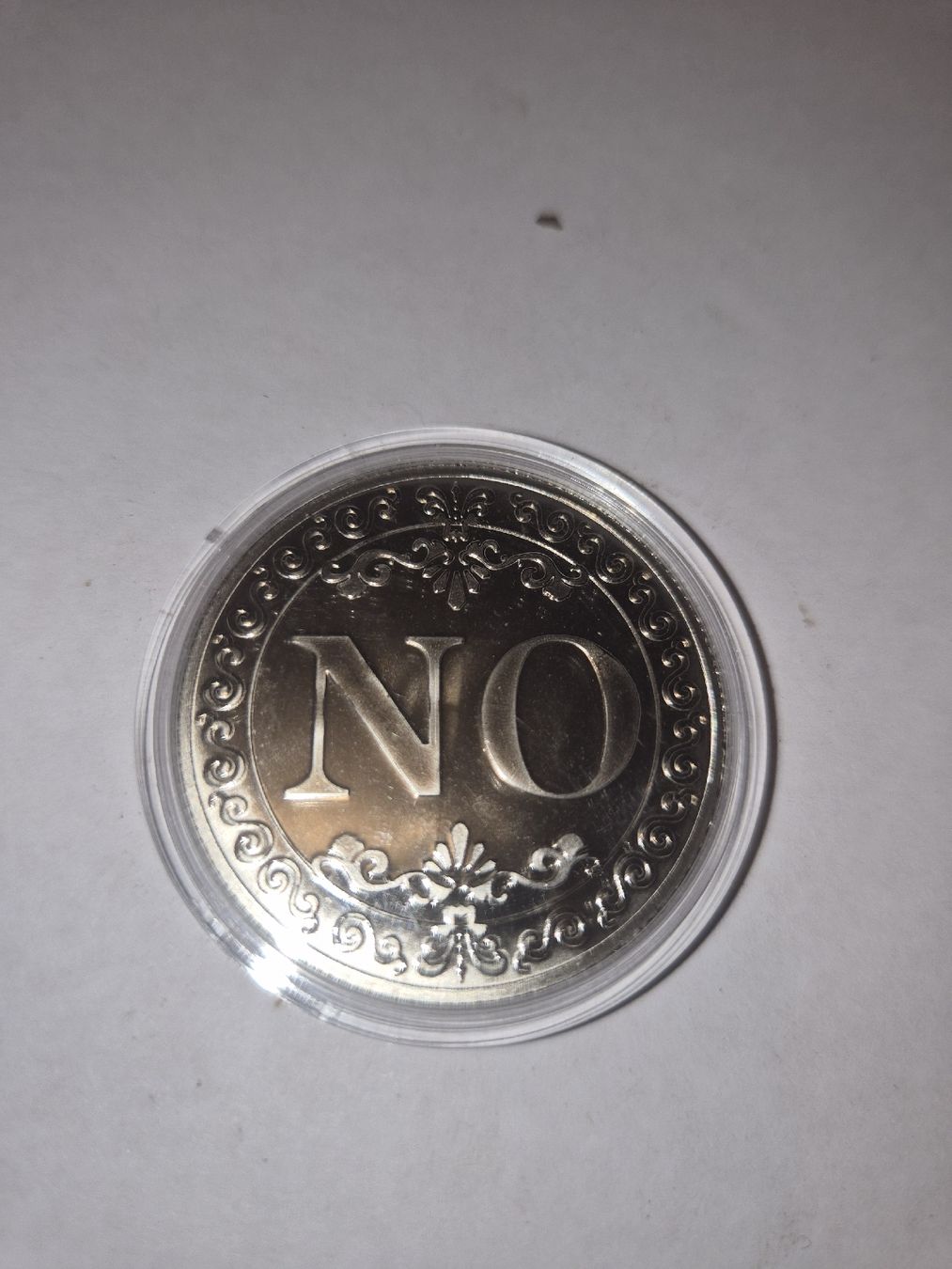 Tutti le monete: Pièce de choix YES / NO – Nuovo (secondo la descrizione) da Senèdes venduto da hen_fw8b 1