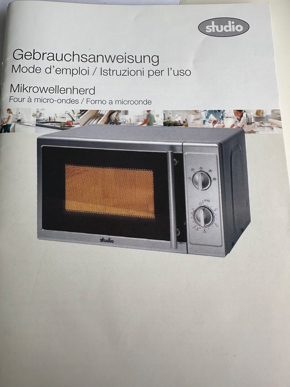 Küchengeräte: Studio Mikrowellenherd, sehr gut erhalten! – Gebraucht aus Egg b. Zürich von Evera4 2