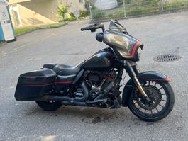 Harley-Davidson Street Glide CVO gebrauchter Zustand 2018