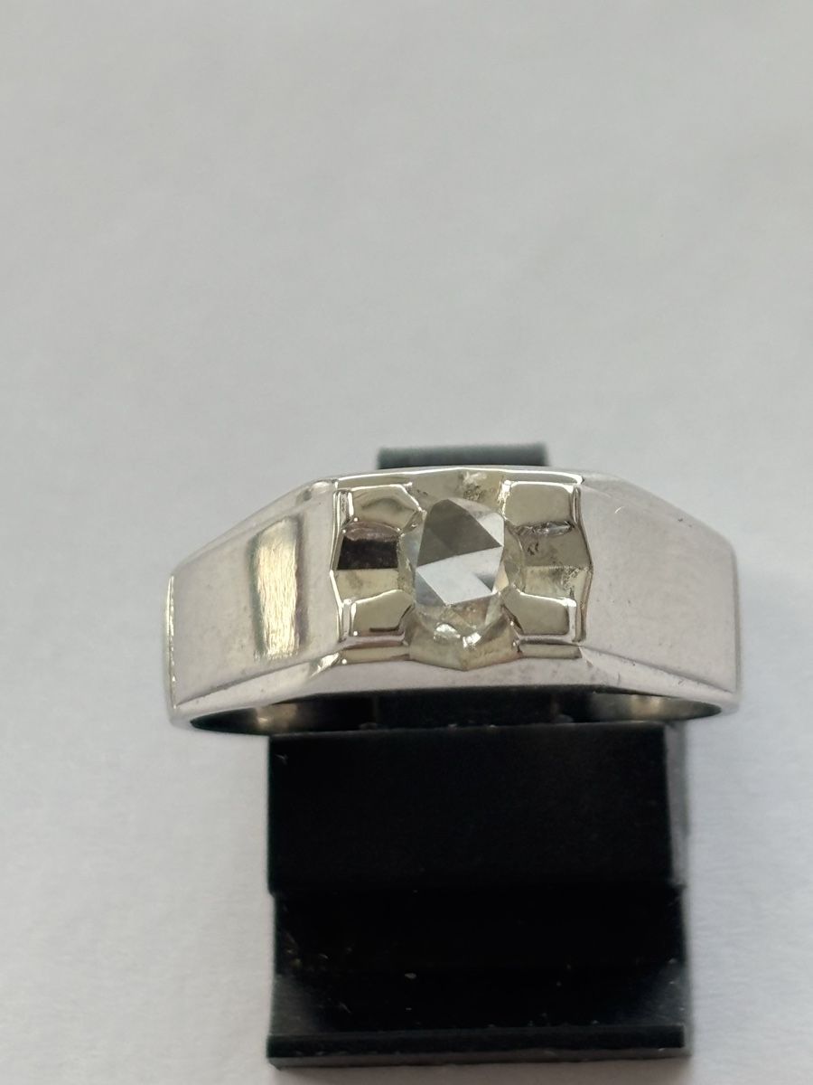 Ringe: Ring Weissgold / mit Diamantrose 18 Karat – Gebraucht aus Langnau am Albis von flusspflege 2