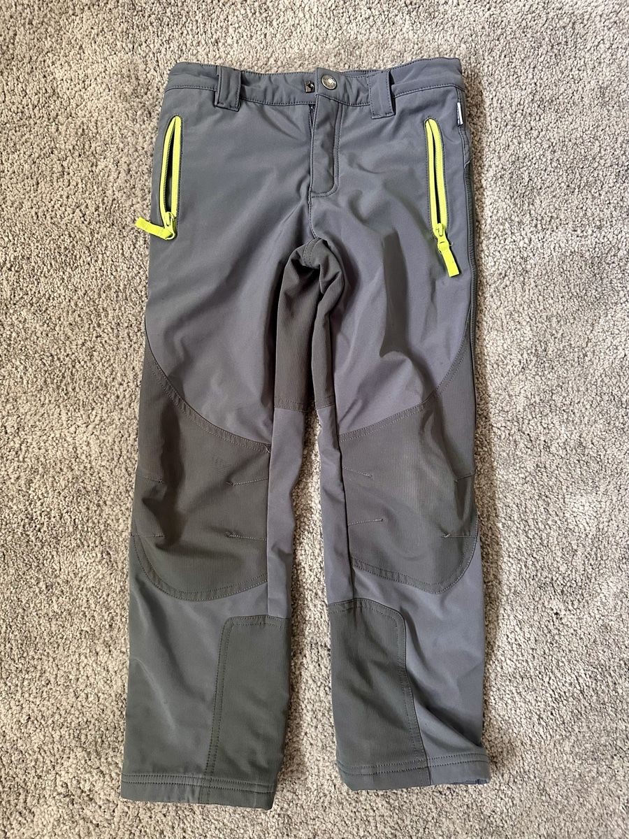 Jako-O Pantaloni: Jako-O Softshellhose Grösse 134 – Usato da Treiten venduto da Joy84