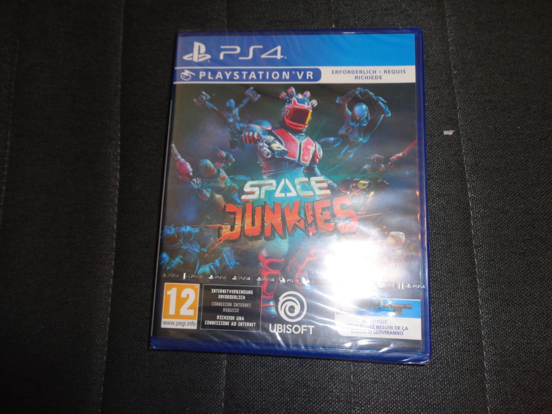 Giochi: Space Junkies PS4 VR NEUWARE – Nuovo e nell'imballaggio originale da Olten venduto da Disc-Ausverkauf