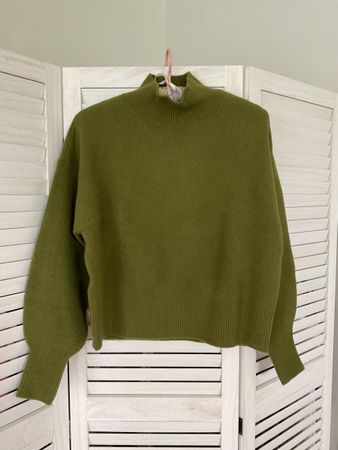 Pullover C&A olivgrün Stehkragen neu mit Etikett