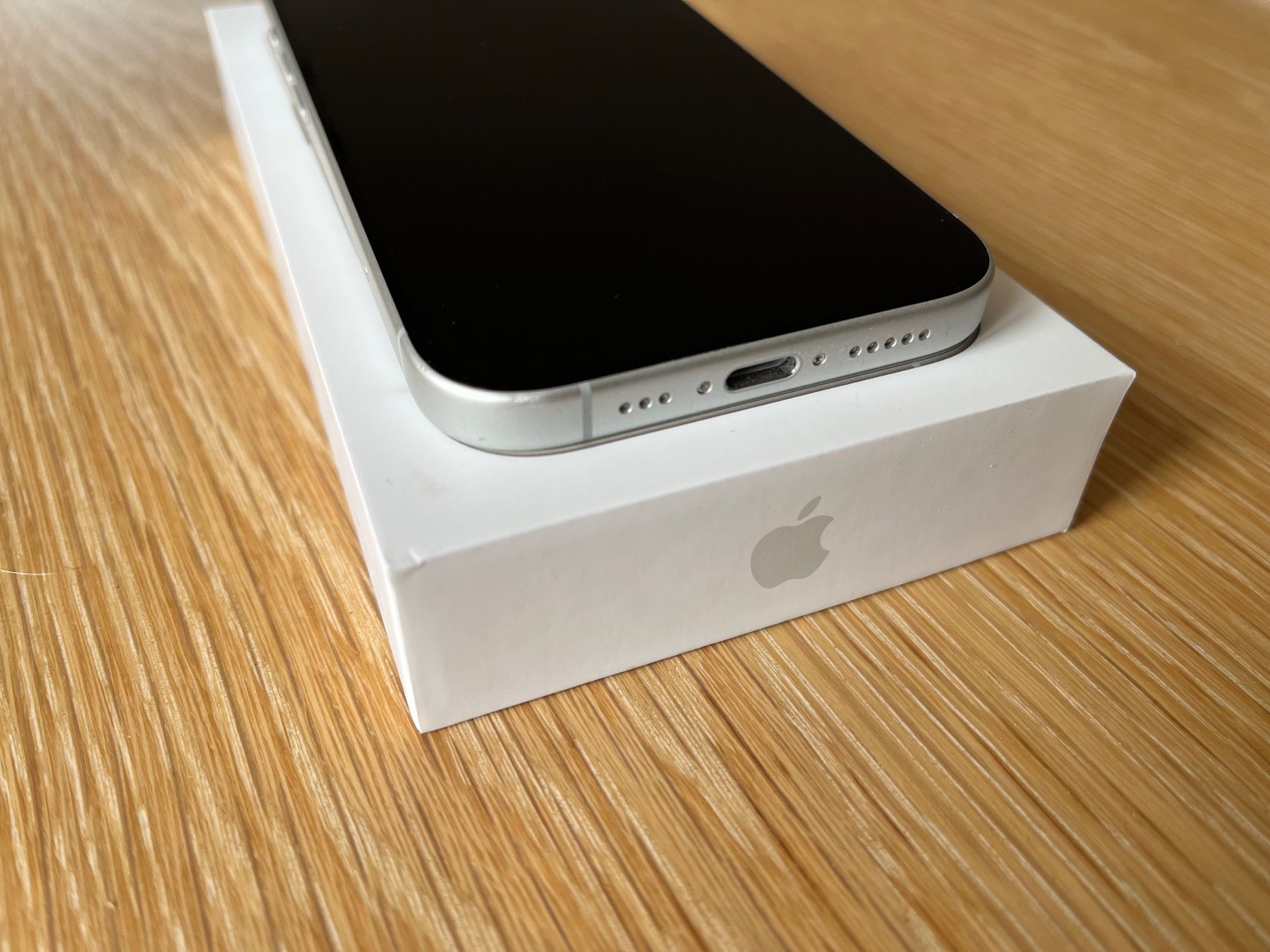 Apple Telefoni cellulari / Smartphones: iPhone 17 - 512G - Wie neue – Usato da Birr venduto da EdmondM 2