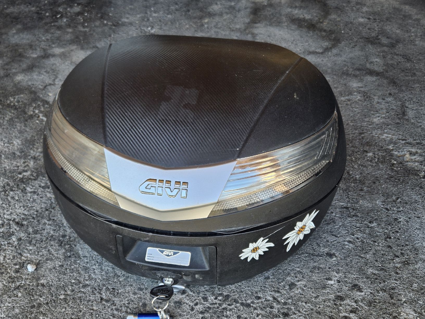 Givi Topcase: Top Case zu Motorrad – Usato da Saanen venduto da barbara773