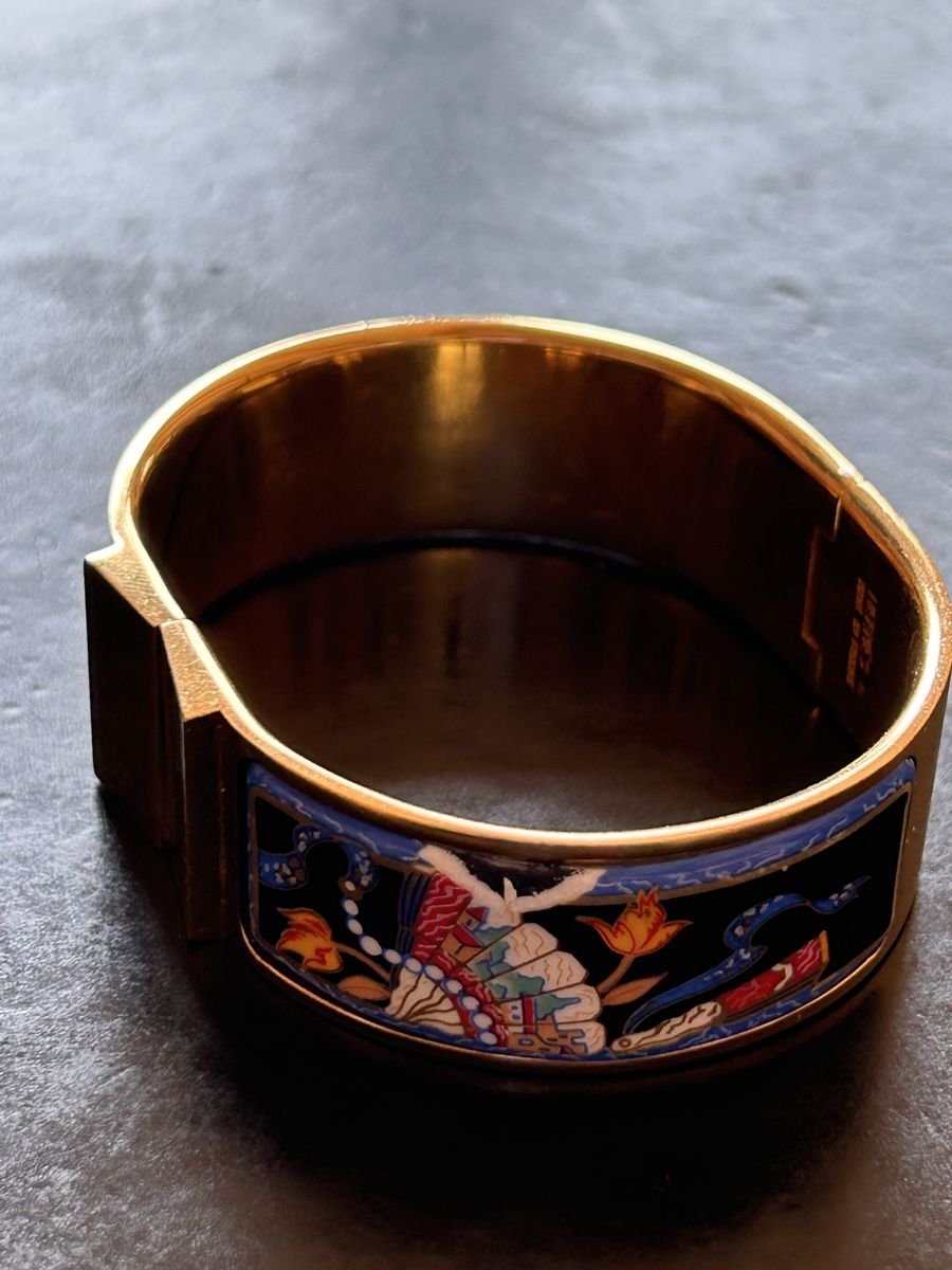Hermès Bracciali & Braccialetti: Hermes jonc émail plaqué or – Usato da St-Cergue venduto da pinkgreen 2