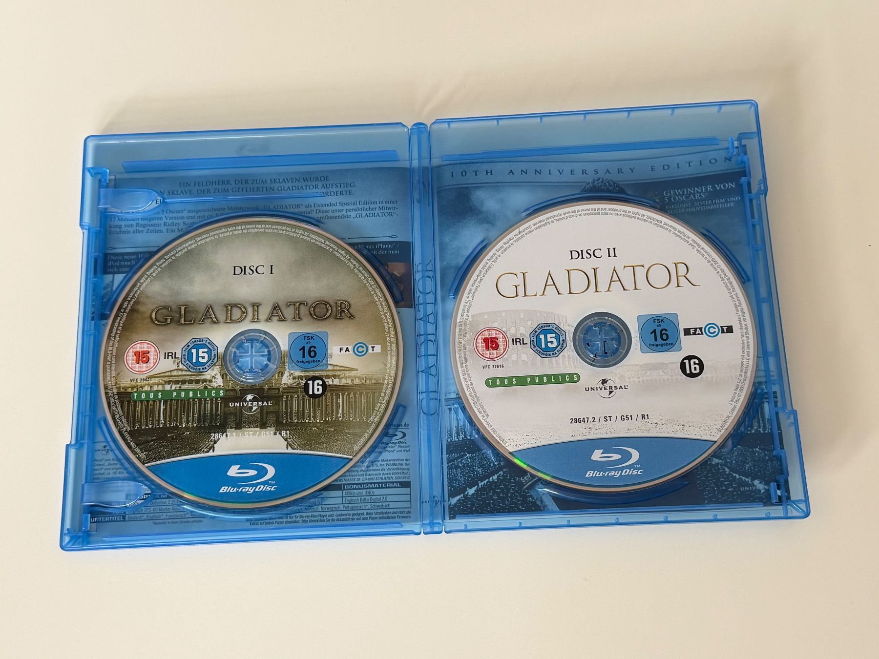 Tutti i DVDs: Gladiator 10th Anniversary Edition Blu-ray – Nuovo (secondo la descrizione) da Altstätten SG venduto da sheamus 2