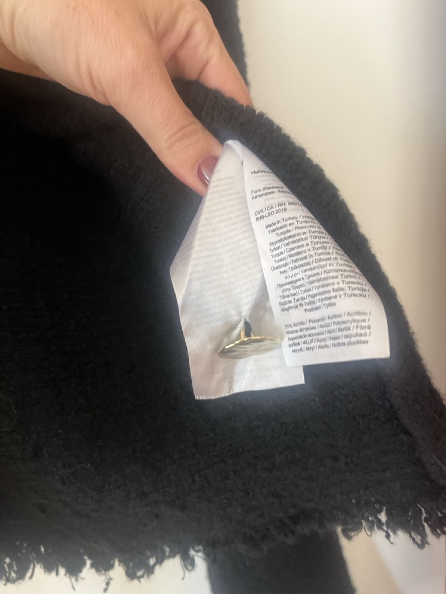 Vero Moda Giacche: Vero Moda Black gold Button Cardigan, Size M, Fall Wardrobe – Usato da Zürich venduto da kleinesgrau 3