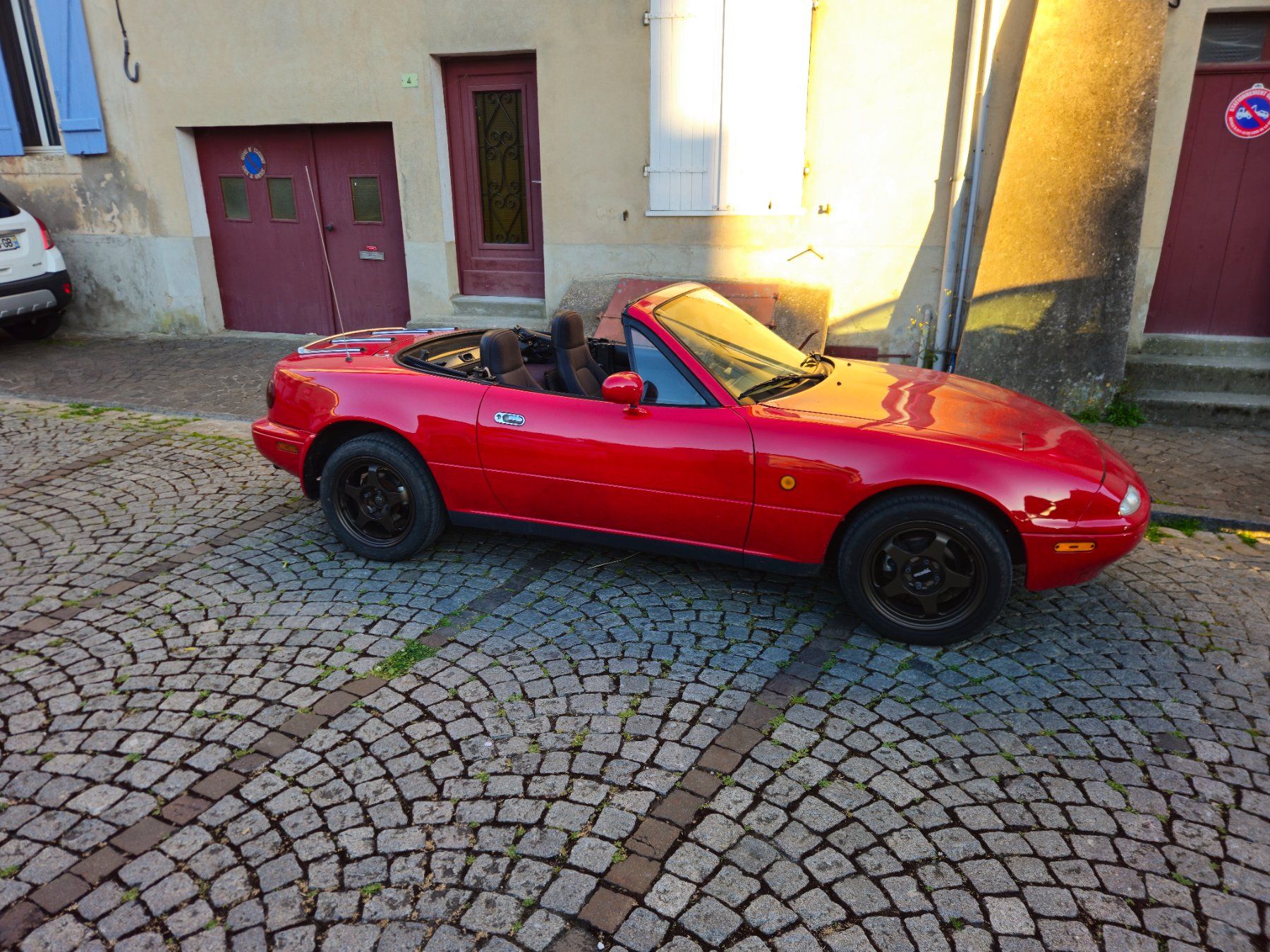 Mazda Automobili: Mx5 Mx-5 NA 1992 1.6 115 – Usato da Vuarrens venduto da nat_m2kv 4