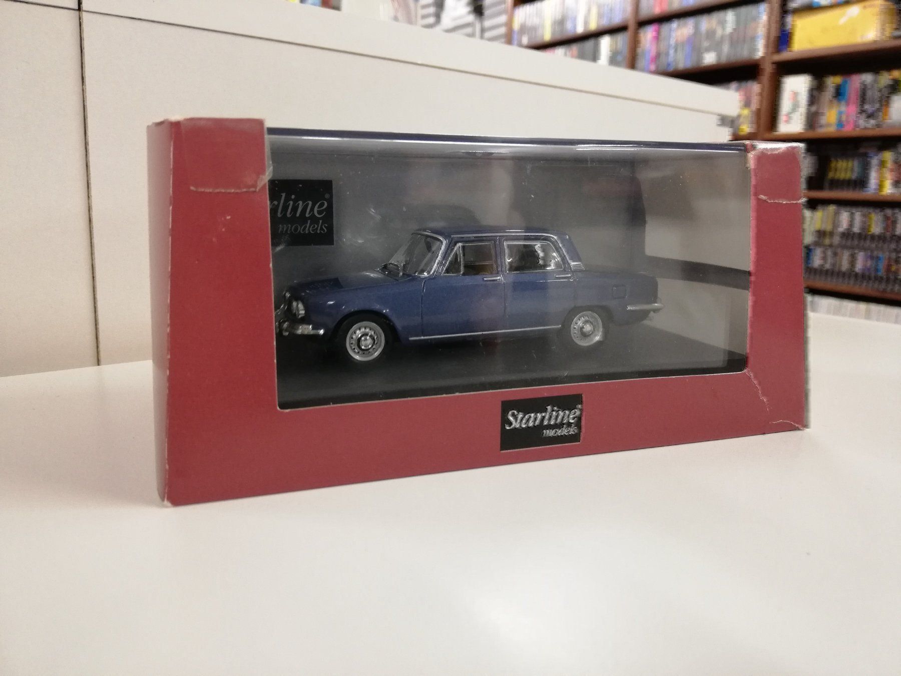 Alfa Romeo Modellautos: Alfa Romeo Berlina 1750 Blu pervinca  1:43 / StarLine Models – Gebraucht aus St. Gallen von zorro_dc