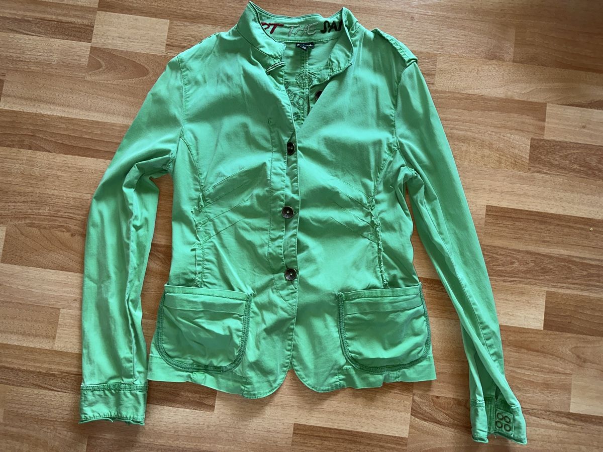 Desigual Giacche: Desigual Jacke, Gr. 40, einf. Brustweite ca. 43 cm – Usato da St.Gallen venduto da maierm01