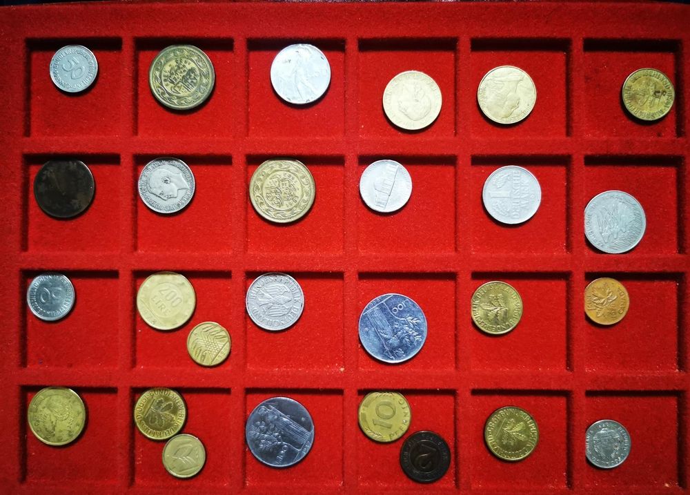 Collection de monnaies internationales + lien photos Kaufen auf Ricardo
