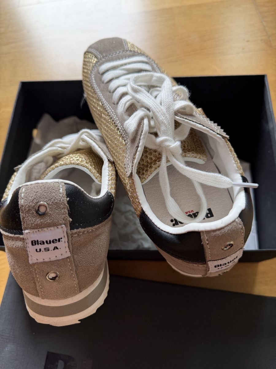Herrenschuhe: Blauer USA Sneaker gold - Neu – Neu (gemäss Beschreibung) aus Zürich von sal_tr5t 2