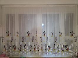 Micky Maus Vorhang, Kinderzimmer