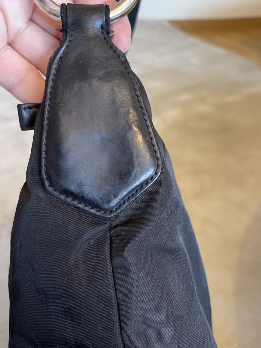 Prada Borse da donna: PRADA VINTAGE NYLON TASCHE (Abholung oder Postversand) – Usato da Zürich venduto da Fashionista00 4