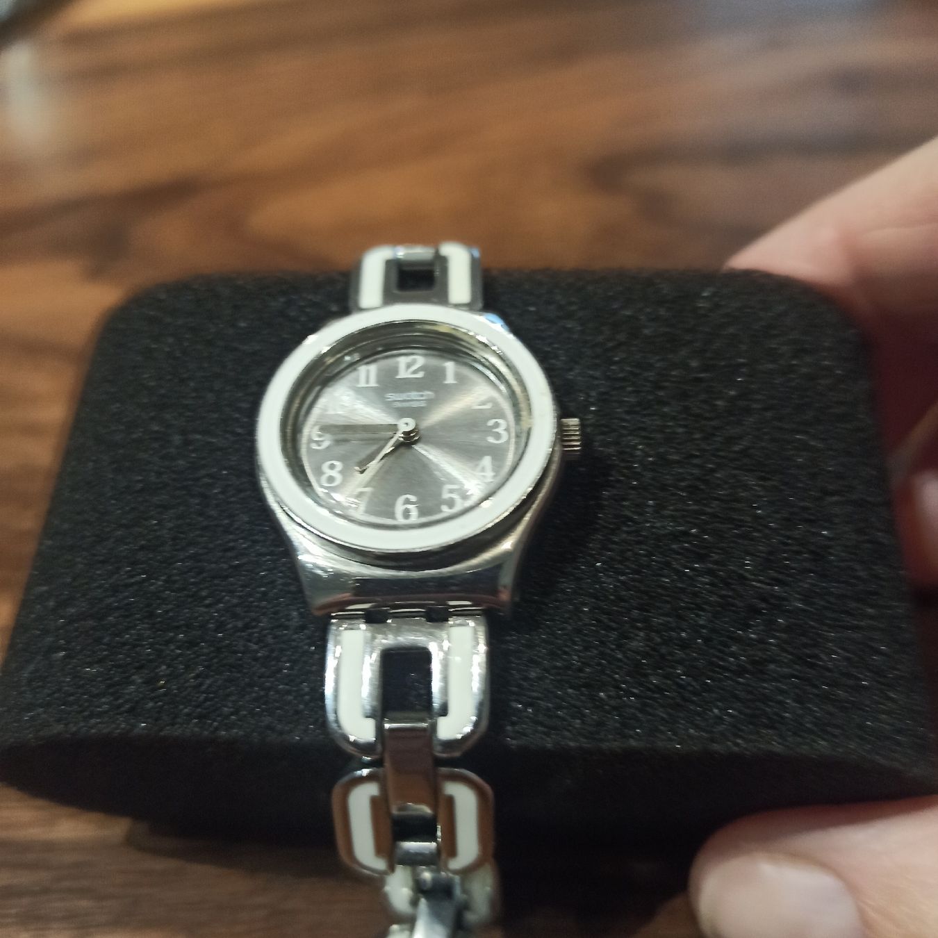Swatch Orologi: Swatch Uhr Damen – Usato da Zürich venduto da mikosi