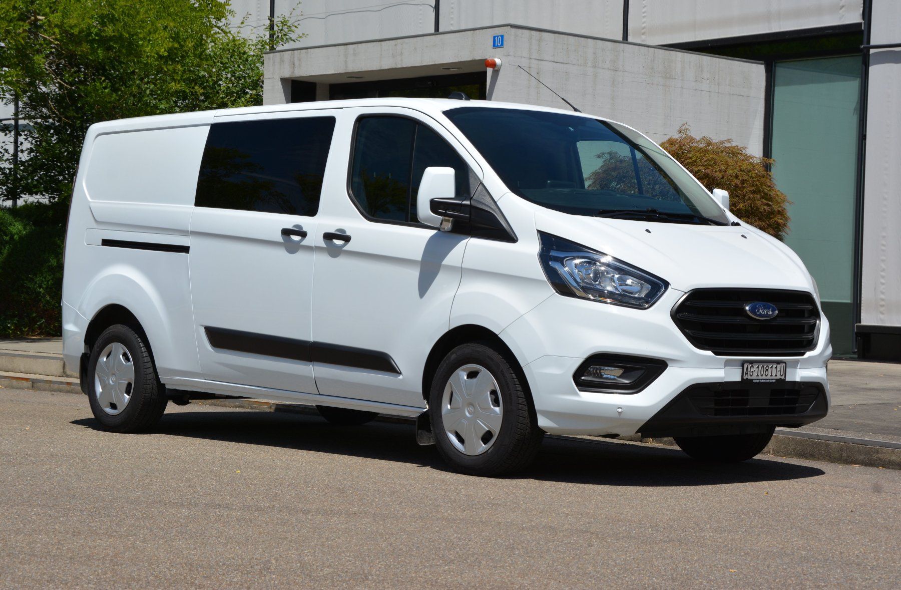 Ford Veicoli commerciali: FORD Transit Custom Van 300 L2H1 Trend A – Usato da Oberkulm venduto da Curiger-Automobile