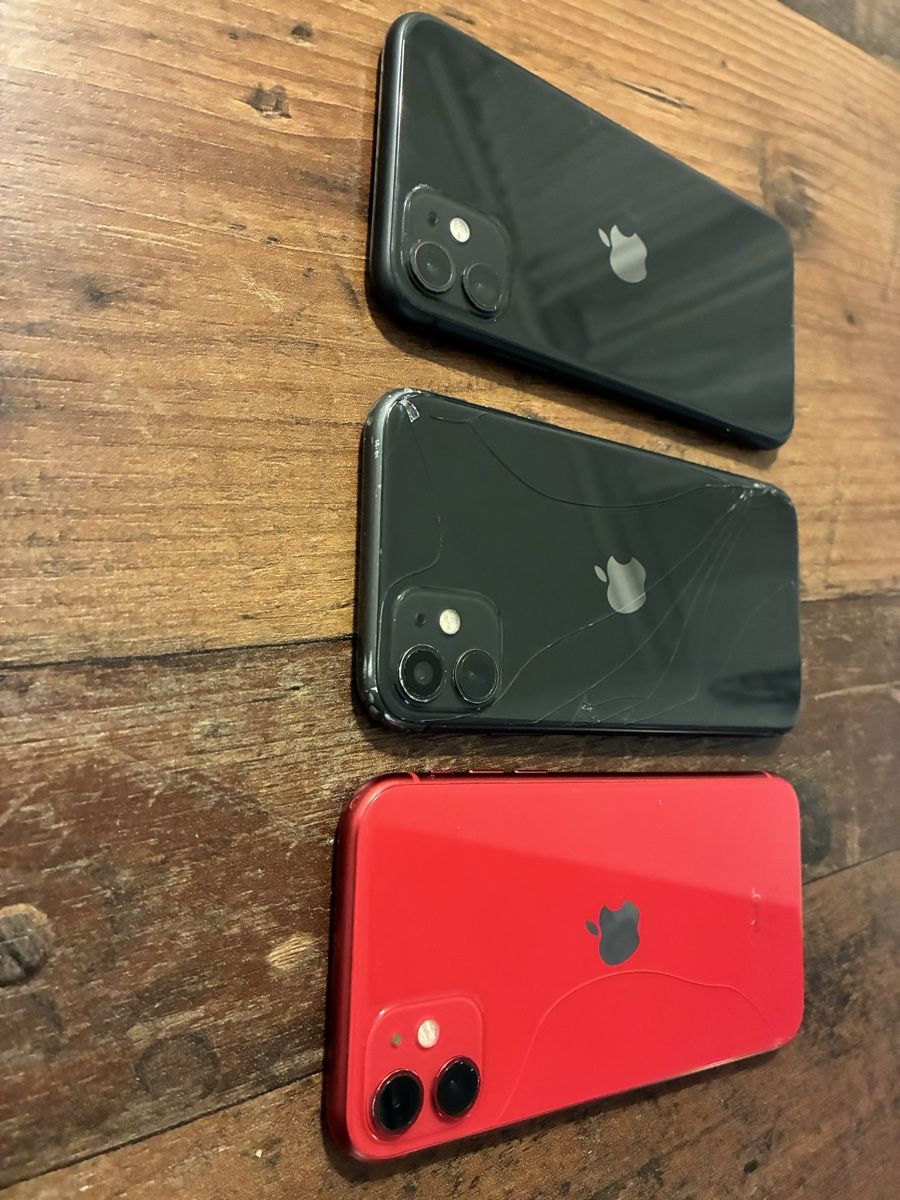 Apple Portables: 3x Iphone 11, icloud gesperrt – Défectueux à Winterthur par SSilverS 6