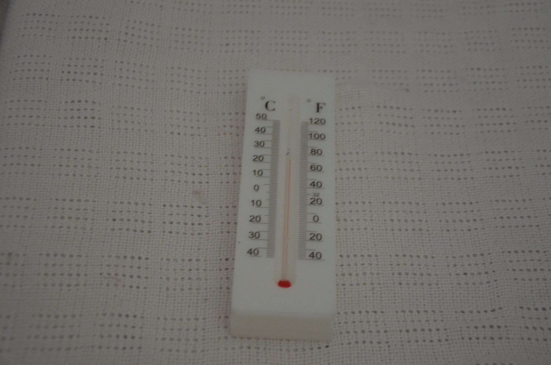 Autres articles pour la maison: DEKO THERMOMETER NEU – Neuf avec emballage d'origine à Chiasso par Dolly015