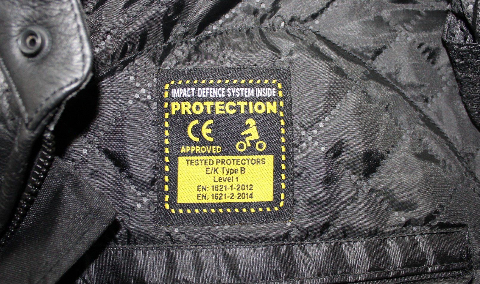 Giacche: Veste moto en cuir Texpeed – Nuovo (secondo la descrizione) da Le Locle venduto da gaf_6r8h 2