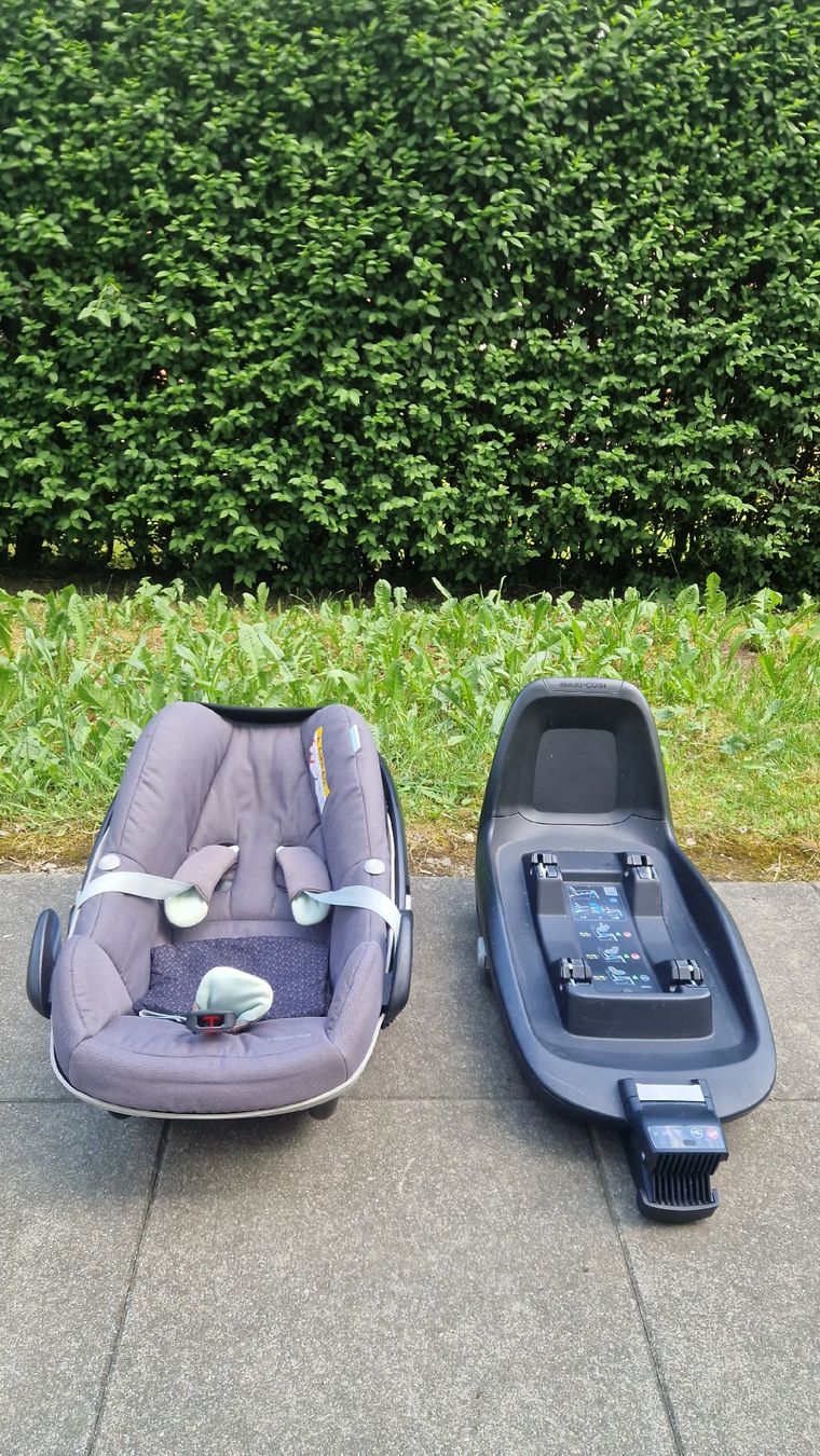 Maxi-Cosi Seggiolini per auto: Maxi Cosi (0-6 months) – Usato da Zürich venduto da pas_2zq2 2