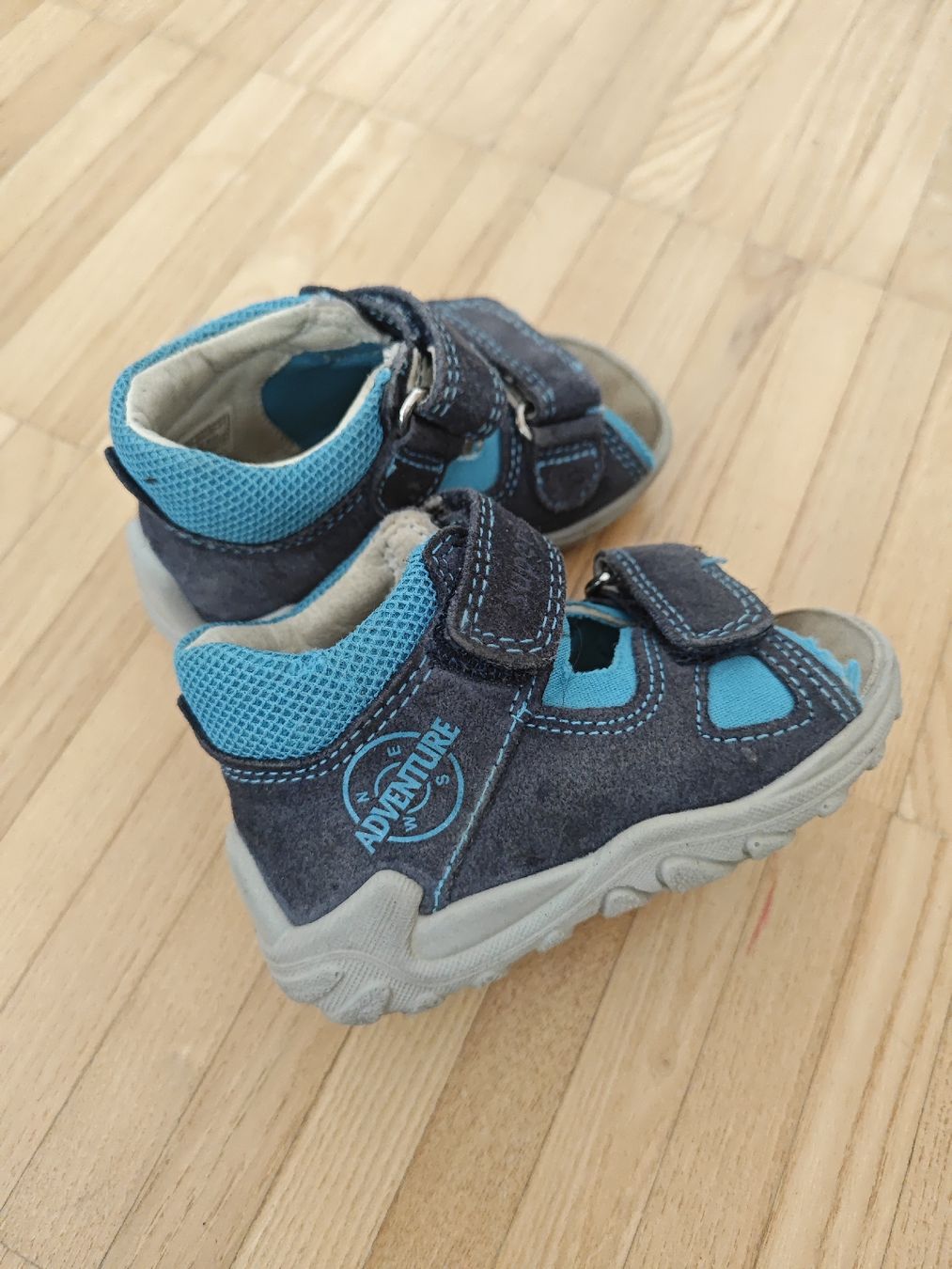 Scarpe per ragazzi: Sandalen – Usato da Ortschwaben venduto da _MELU_