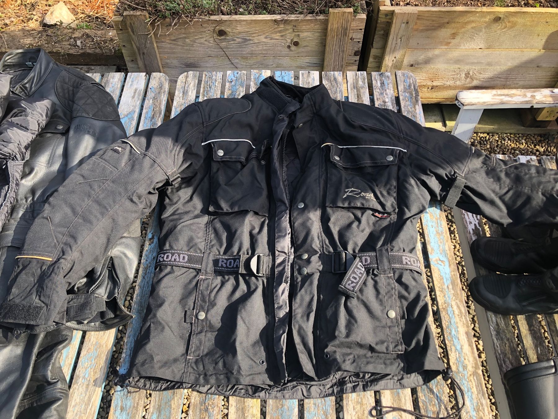 Lotti di vestiti: Motorradkleidung-Gebraucht – Usato da Schneisingen venduto da Kehlchen02 2