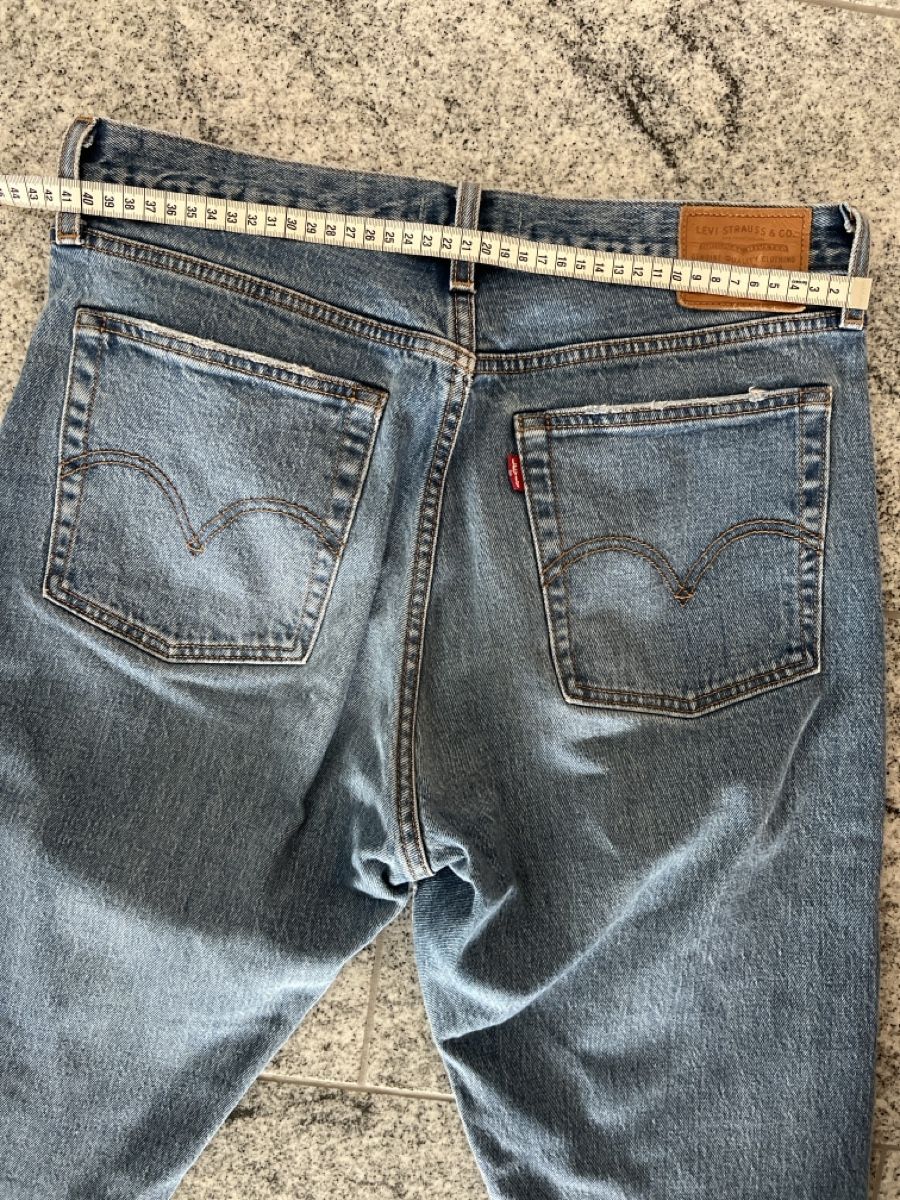 Levi's Jeans: Levi's Jeans Wedge Grösse 30 – Usato da Siebnen venduto da Tiguli 3