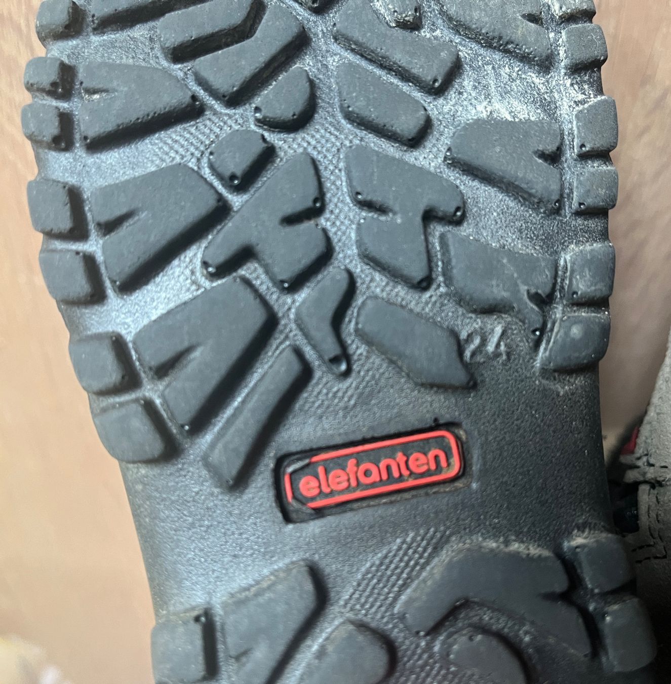 Elefanten Scarpe per ragazzi: Elefanten Winterstiefel Gr. 24 – Usato da Würenlos venduto da angiie 5
