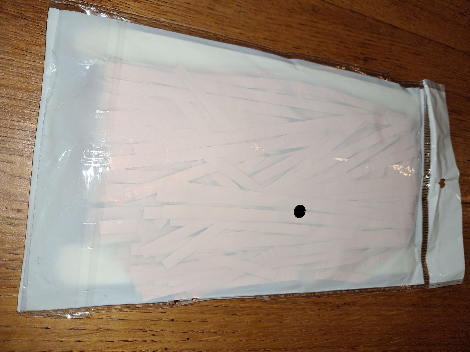Alle Dekorationen: foil fringe curtains doré rose – Neu und originalverpackt aus Le locle von juliensaran 1