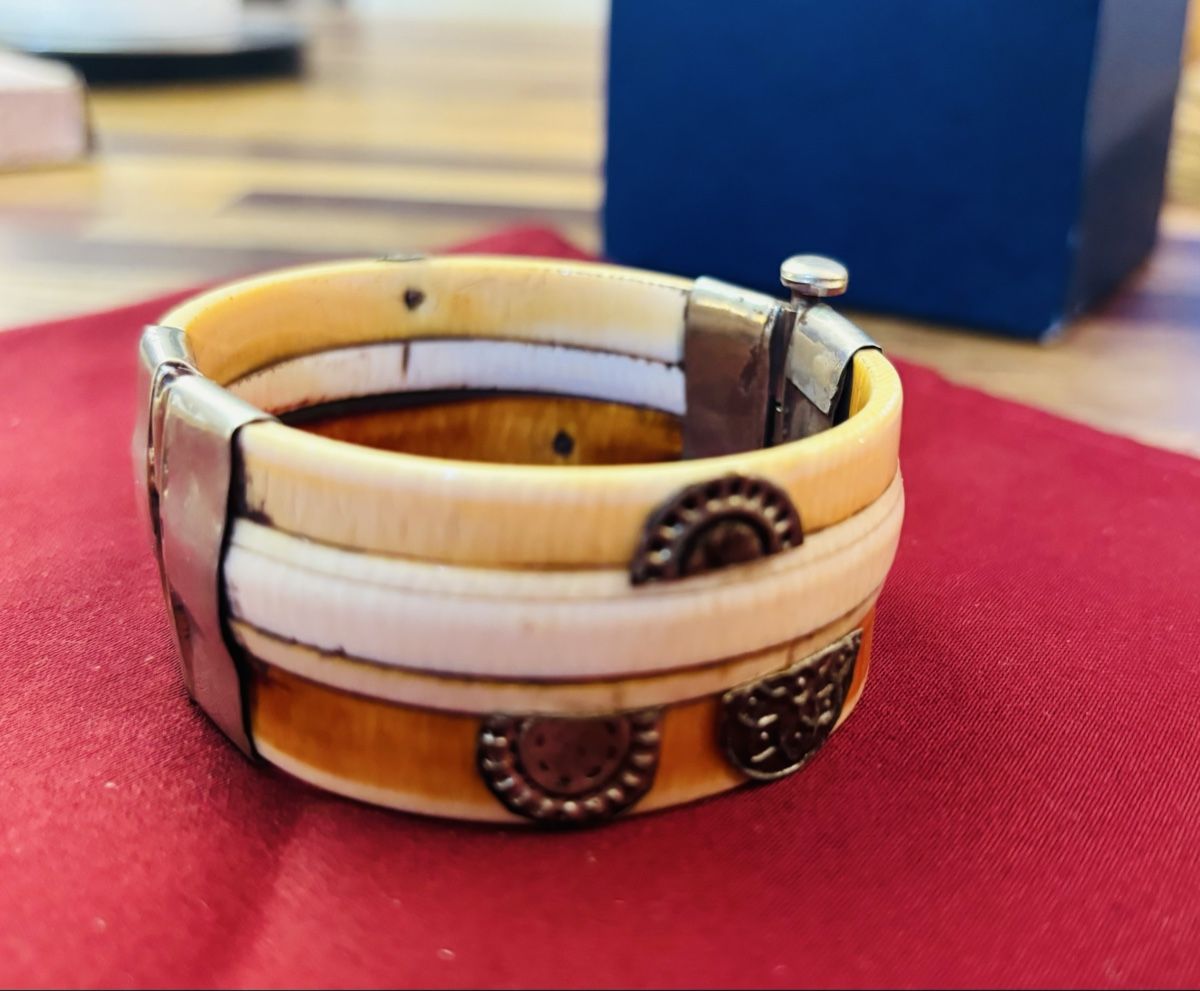 Armbänder & -reifen: Elegante bracciale vintage in osso e argento - Offerta! – Gebraucht aus Wallisellen von nick_1976blu 3