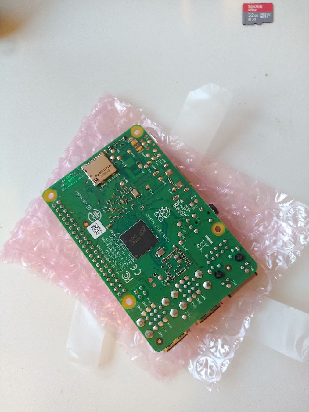 Raspberry Pi PCs: Raspberry Pi 3 Model B+, 32GB microSD, 3D-gedrucktes Gehäuse – Neuf (Voir description) à Rheinfelden par tho_fk2k 2