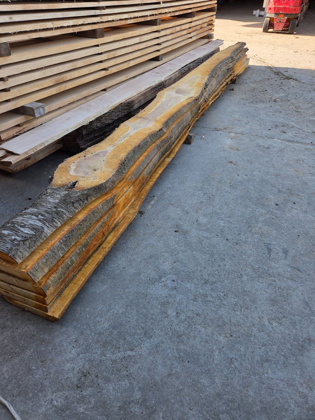 Articoli in legno: Kirschbaum Bretter Stamm Holz – Usato da Aettenschwil venduto da Betrieb87 3