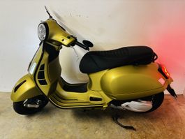 Piaggio VESPA GTS 310 Super Sport grün Jg. 2025
