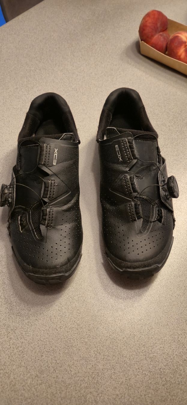 Shimano Herrenschuhe: Chaussure vtt Shimano xc3 – Gebraucht aus Cheseaux-Lausanne von stevo85 1