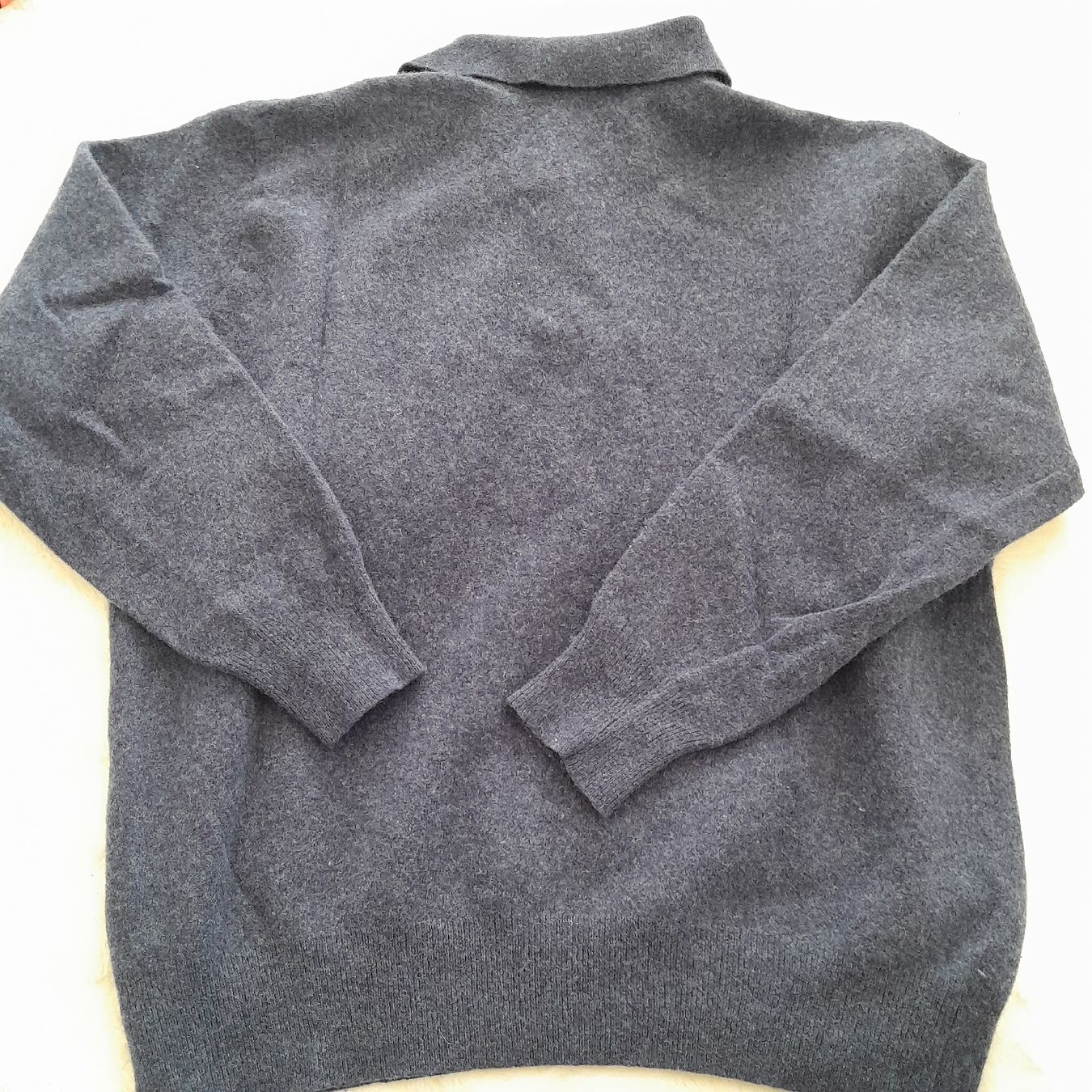 Pulls & Sweat-shirts: Pull en laine , taille M –  – D'occasion à Renens VD par ser_j2fn 2