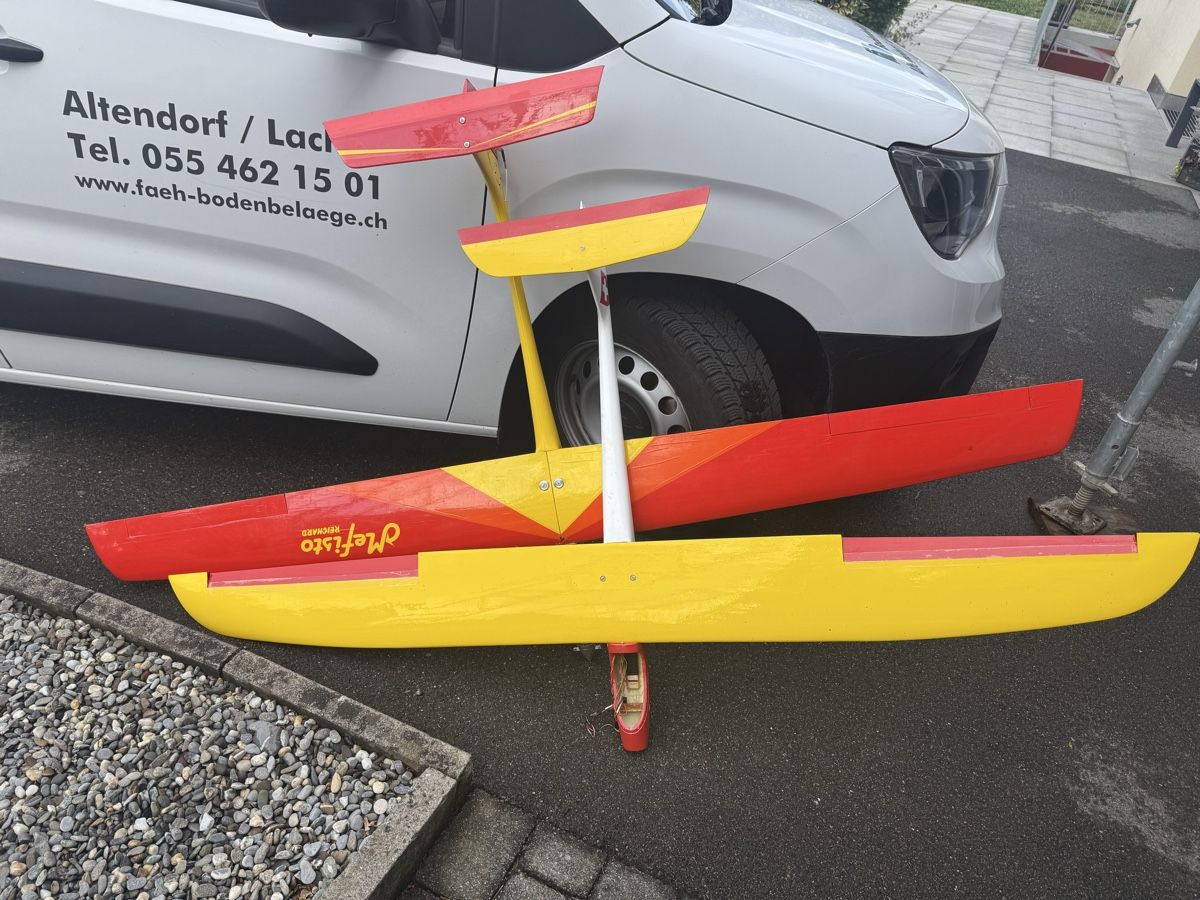 RC Modellbau: Hotliner – Gebraucht aus Altendorf von Roman771