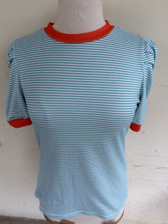 T-shirt neu