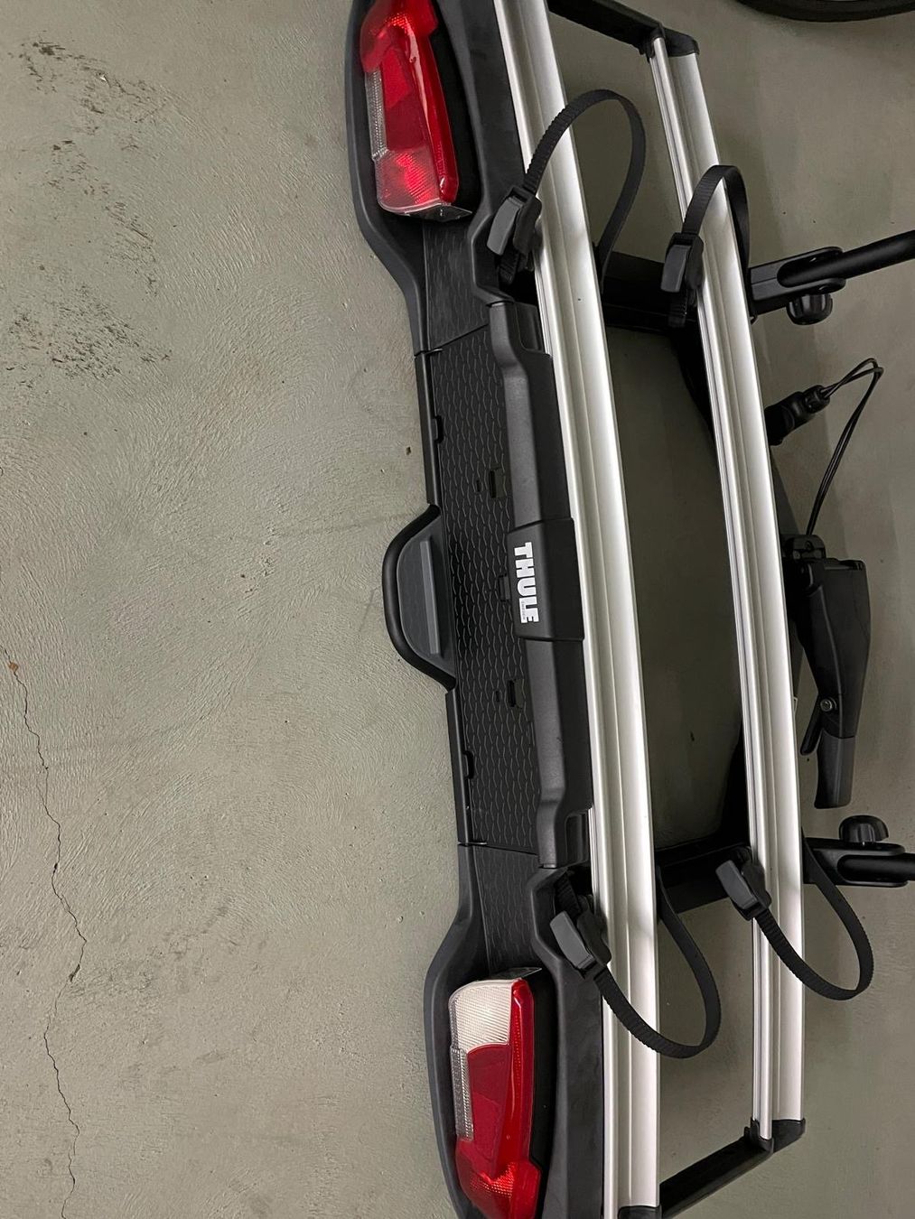 Thule Rimorchi: NEU: Thule Velospace XT2 – Nuovo (secondo la descrizione) da Ebikon venduto da manit 1