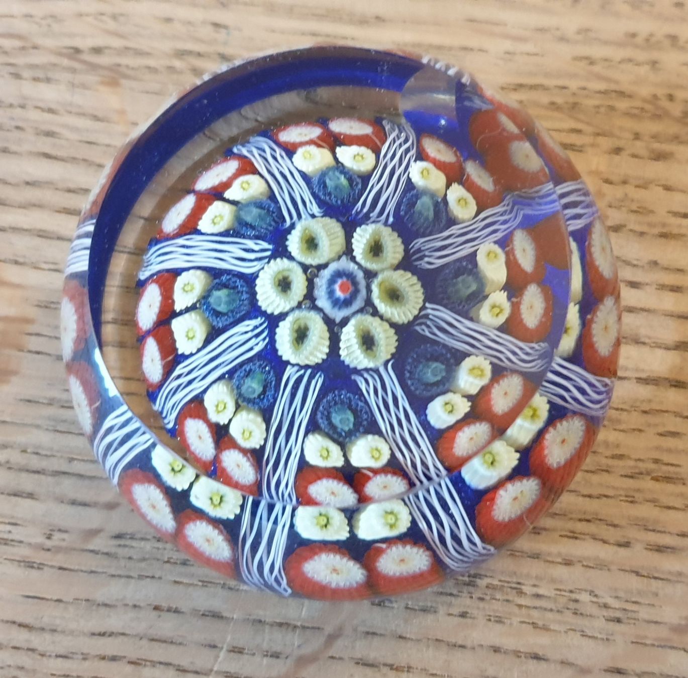 Statuette: Strathearn Paperweight Briefbeschwerer – Usato da Emmen venduto da magelan