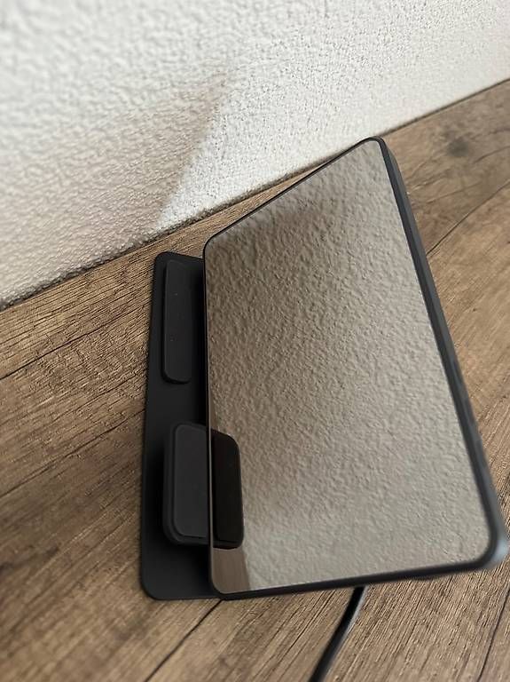 Ladegeräte: 4 in 1 wireless charger&clock – Gebraucht aus Heiligkreuz (Mels) von Chliniii 2