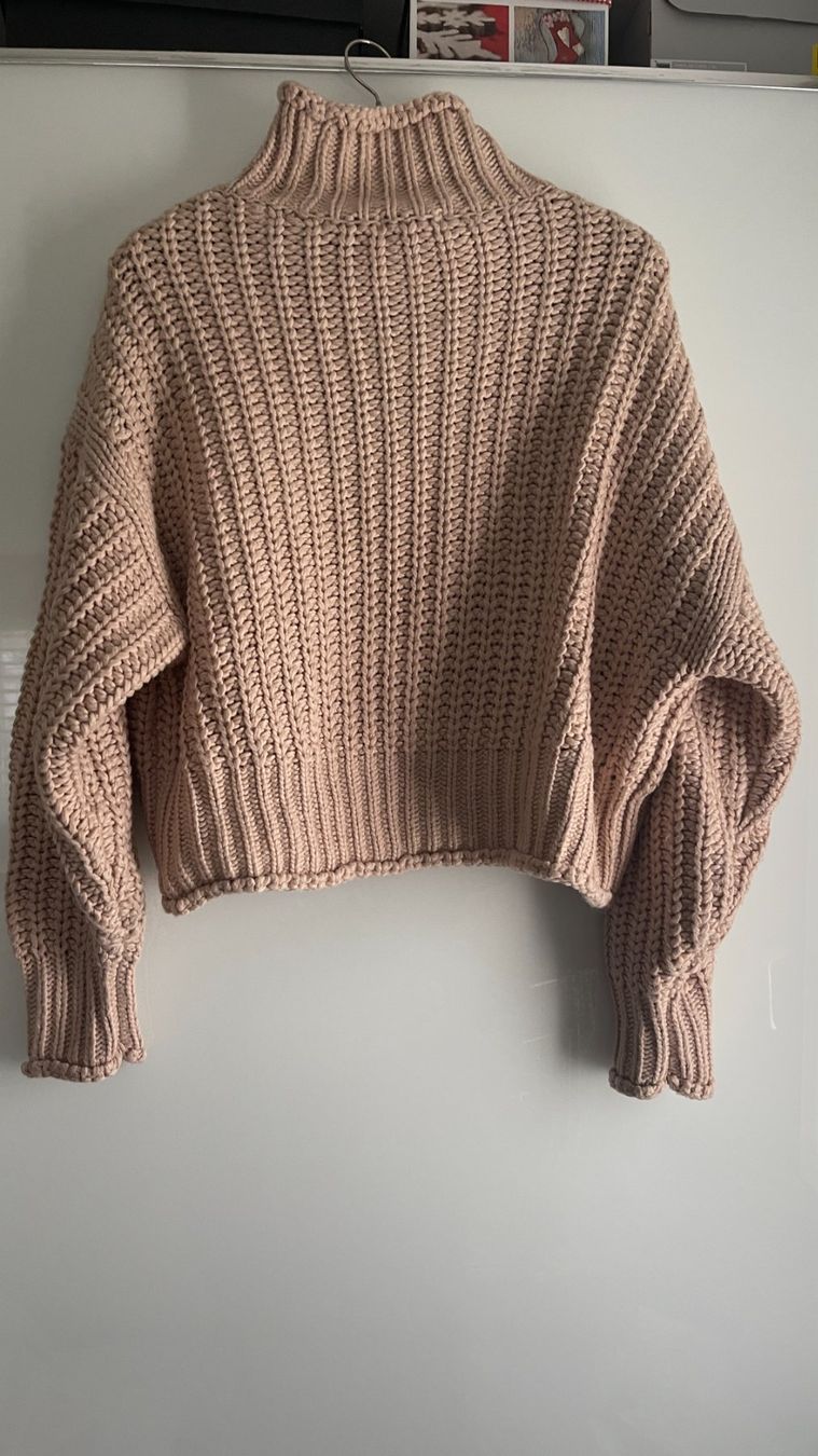 H&M Pulls & Sweat-shirts: H&M Pullover rosa – D'occasion à Lausen par sim_hgp6 2