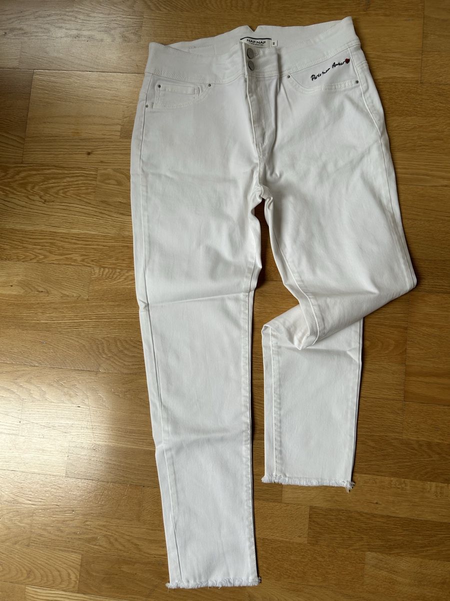 Nafnaf Hosen: Pantalon Naf-Naf -44 – Gebraucht aus Daillens von guisepa